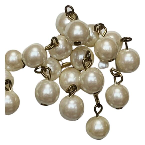 White Pearl Cluster Dangle Clip-On Statement Earrings 2" Wedding Jewelry - Picture 4 of 8